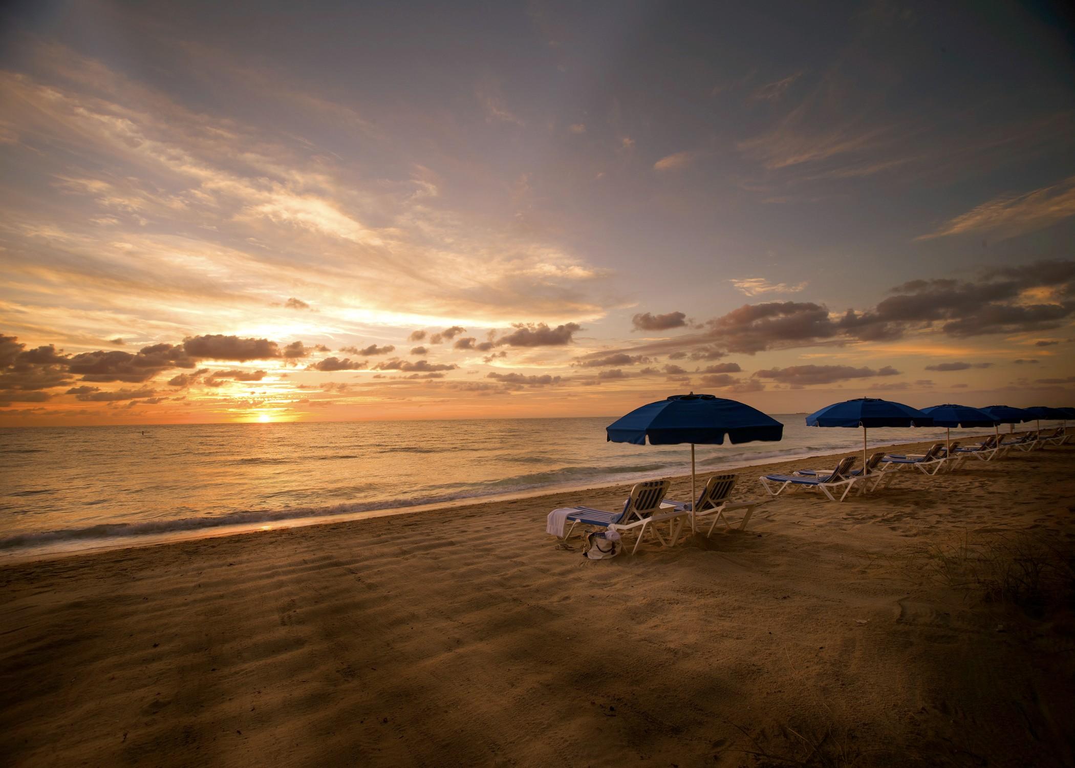 Pelican Grand Beach Resort, A Noble House Resort Fort Lauderdale Exterior photo